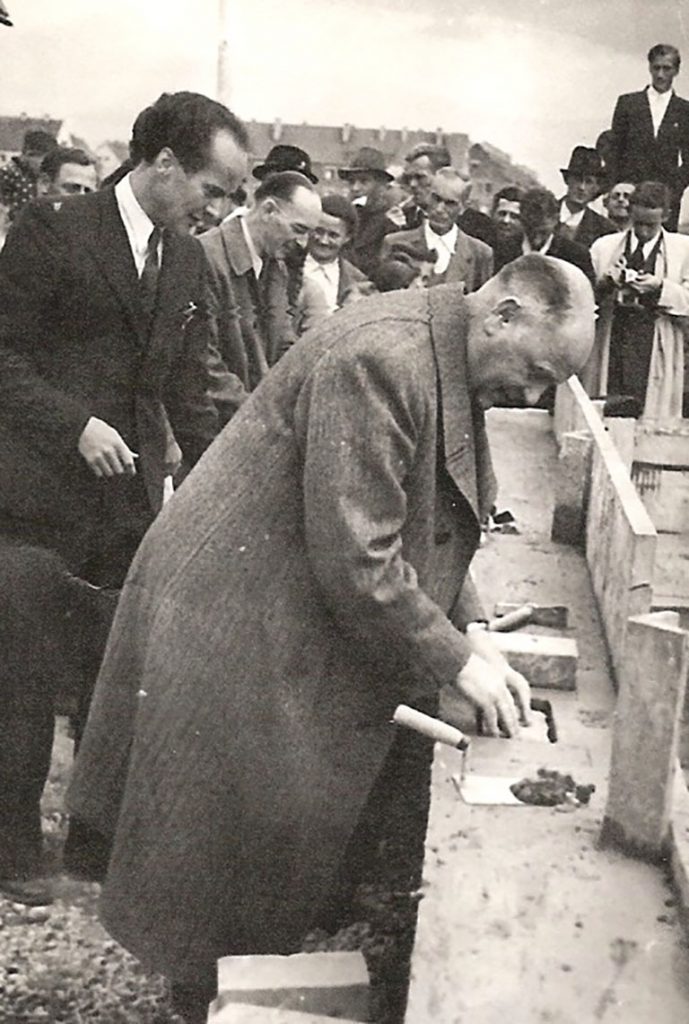 Historisches Bild der Grundsteinlegung Gedächtnissiedlung