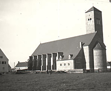 Historisches Foto der Kirche 1946